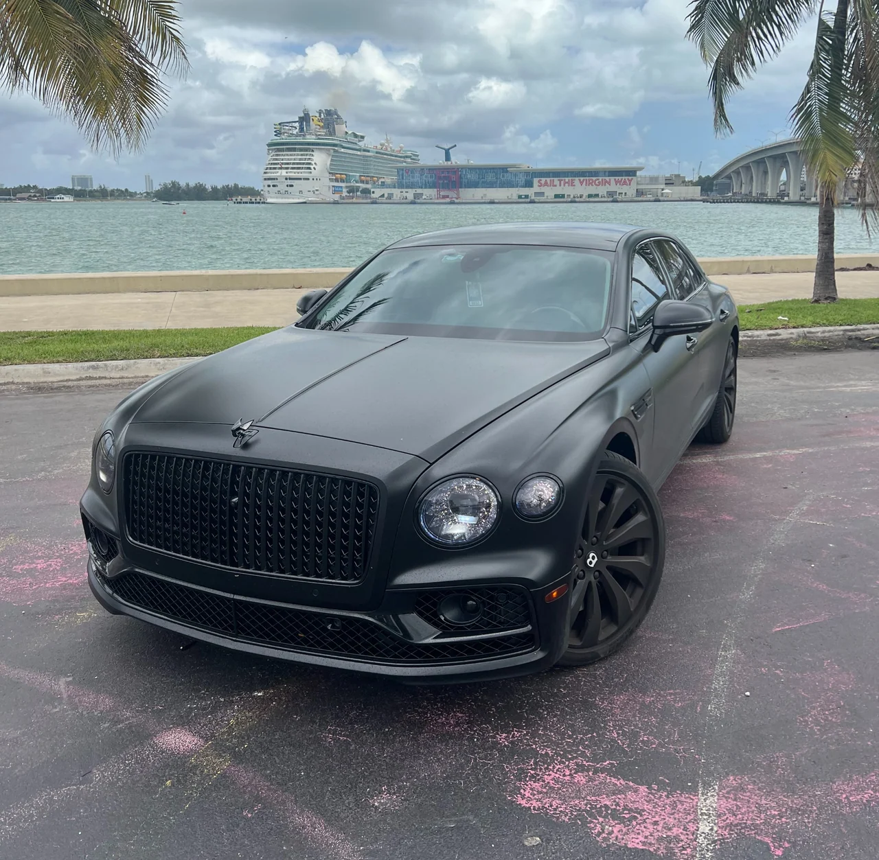 Bentley Flying Spur reference photograph, view 2